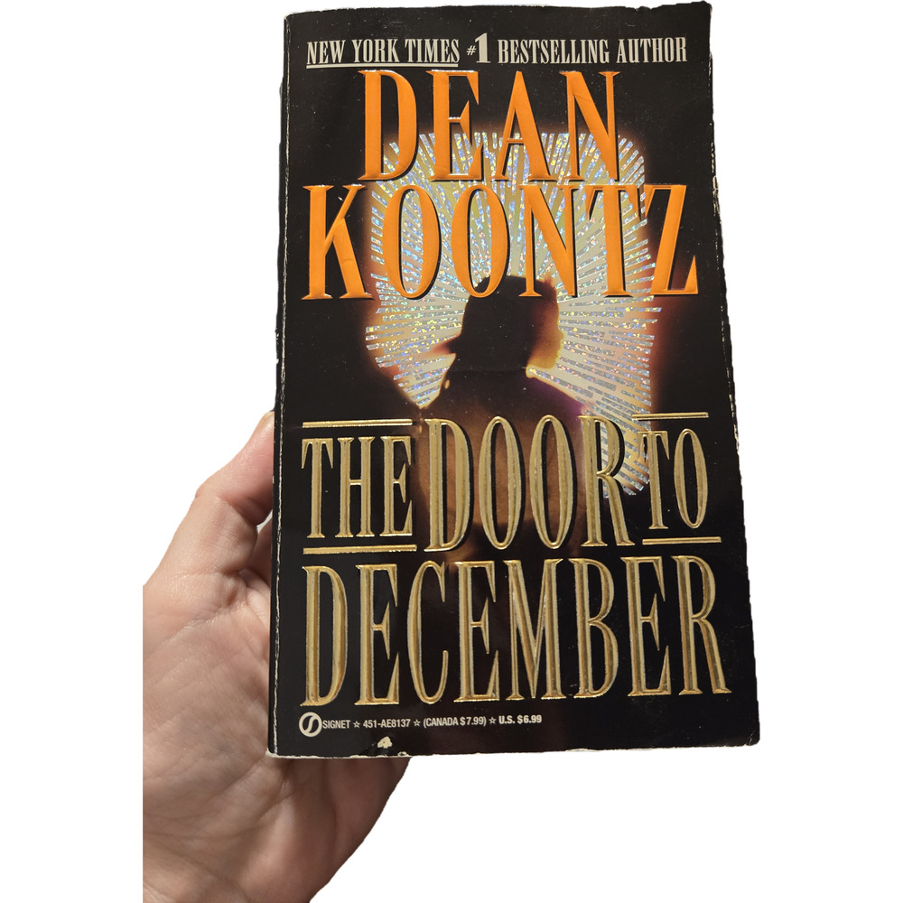 The door to December by Dean Koontz 0451181379 signet
